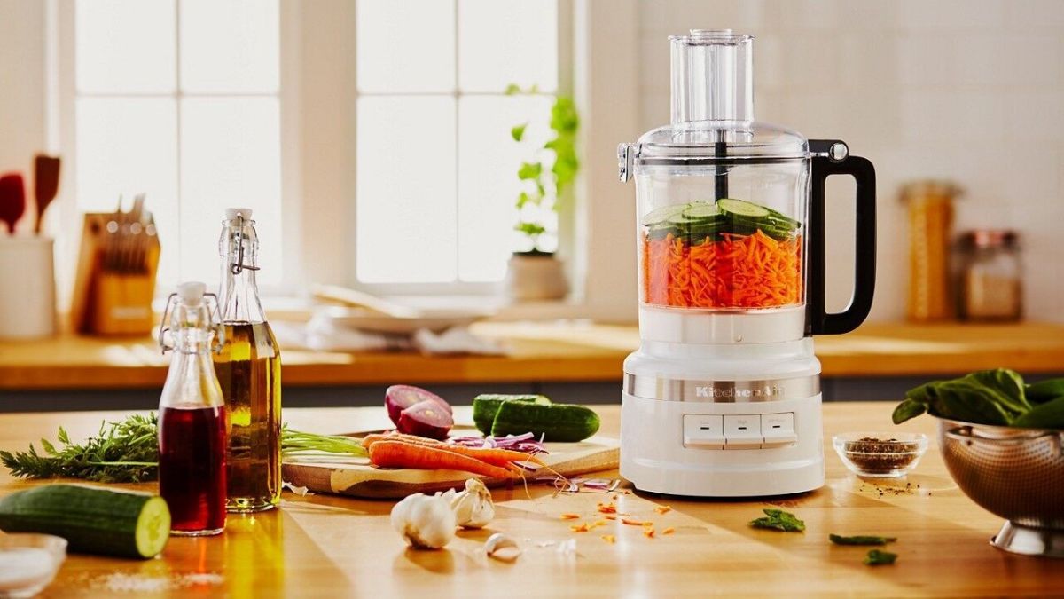 The Cuisinart Elemental 8-Cup Food Processor: A Kitchen Essential Unveiled